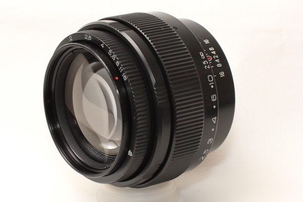 JUPITER 9 85mm F2.0 M42