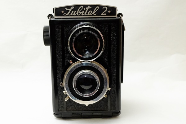 LUBITEL ２（ルビテール２）二眼レフカメラ
