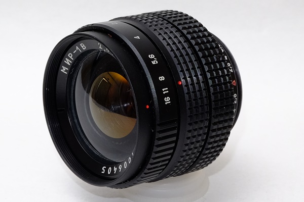 MIR 1B 37mm F2.8 M42mount