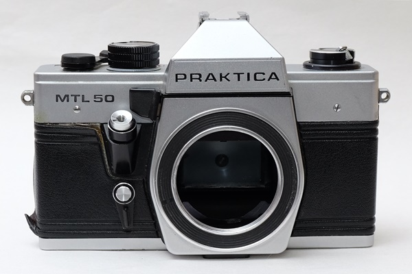 旧東ドイツペンタコンMTL50カメラ・５０MMF1.8レンズセット